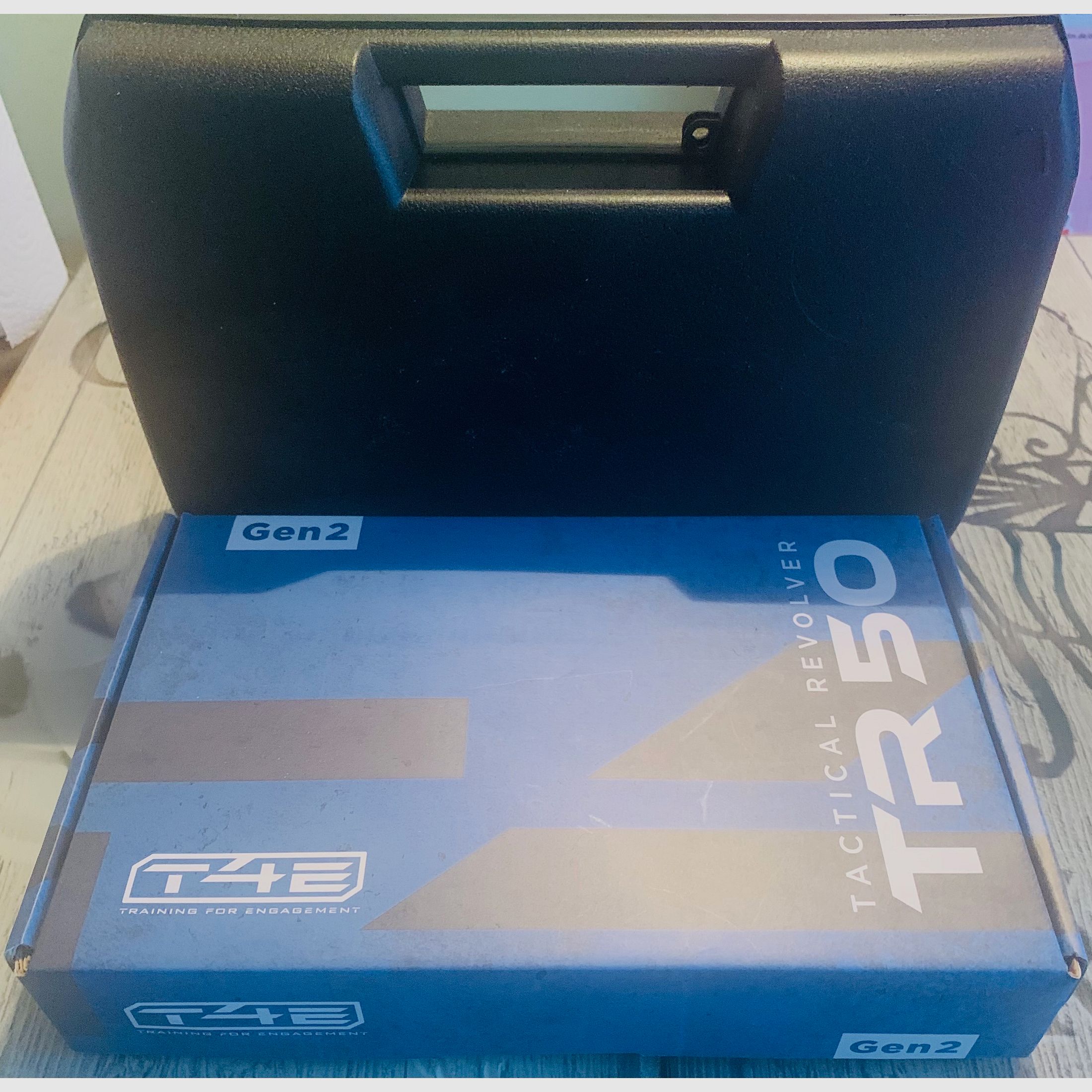 MarKer HDK su (1K 50) Genz Revolver Co2 cal.50 - 7,5 Joule (P18) + 500 Gummibälle + 10 Co2 Kapseln