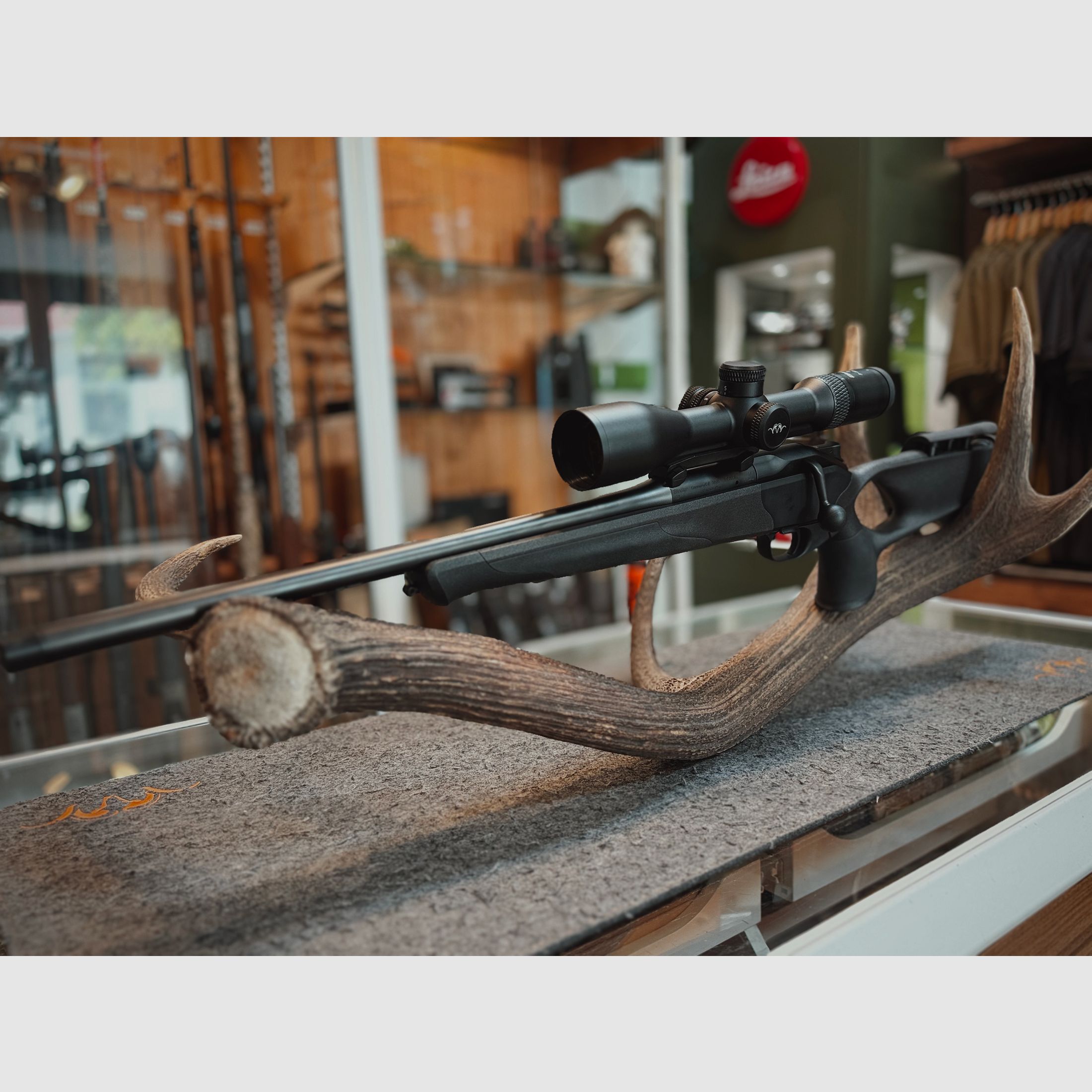 Blaser R8 Ultimate Linksausführung Kal. .308 Win. mit Blaser B2 3-18x50 IC QDC+ – Neuwaffe