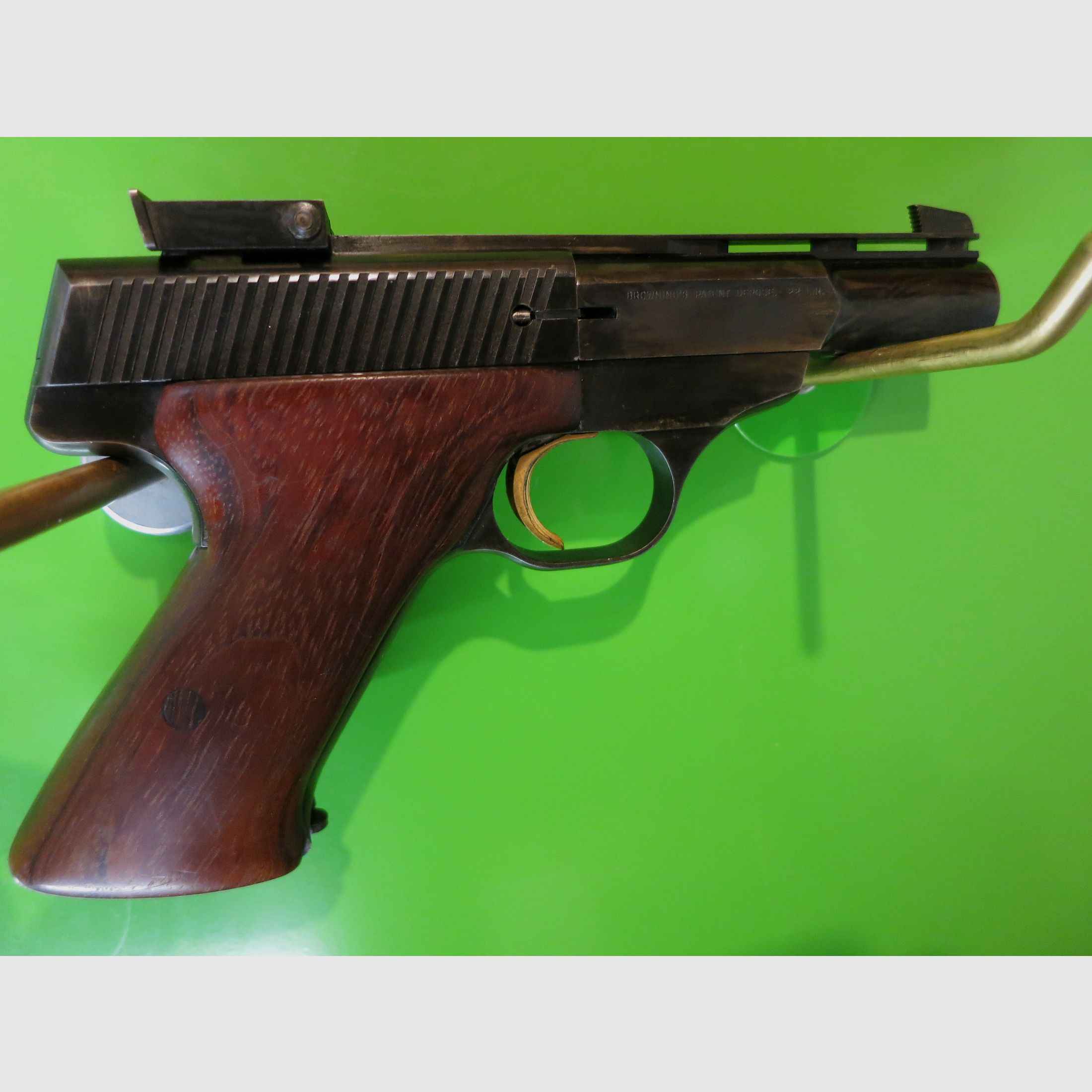 FN Herstal Browning KK Selbstladepistole 150, .22lfB Sportpistole; seltener Kurz-Lauf in 3,5"     #88-