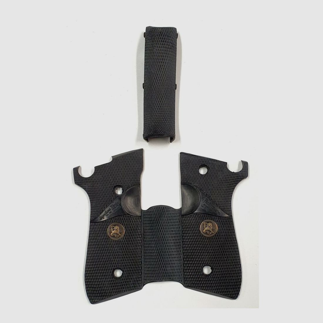 Pachmayr Pachmayr grips for Taurus PT-99 pistol, image 1 of 6