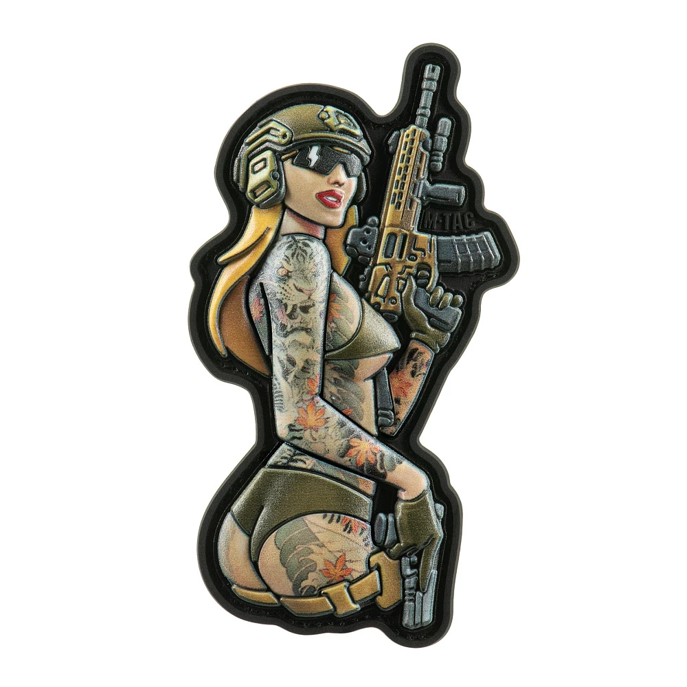 M-Tac parche Tactical girl #4 tattoo emblema de PVC con velcro pin-up AR-15