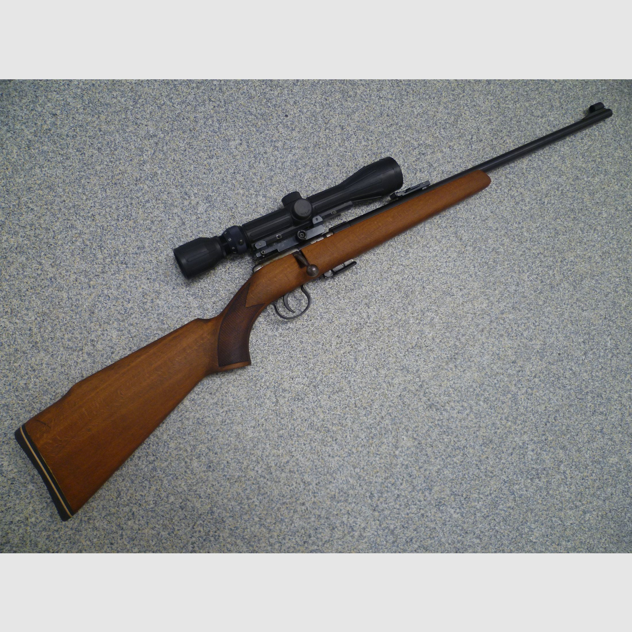 Repetierbüchse Anschütz 1400/40 .22lr.