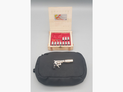 Mini kleinste Automatik  Xythos Pistole Knallkapseln  2 mm  Pinfire  Stiftfeuer PTB 82