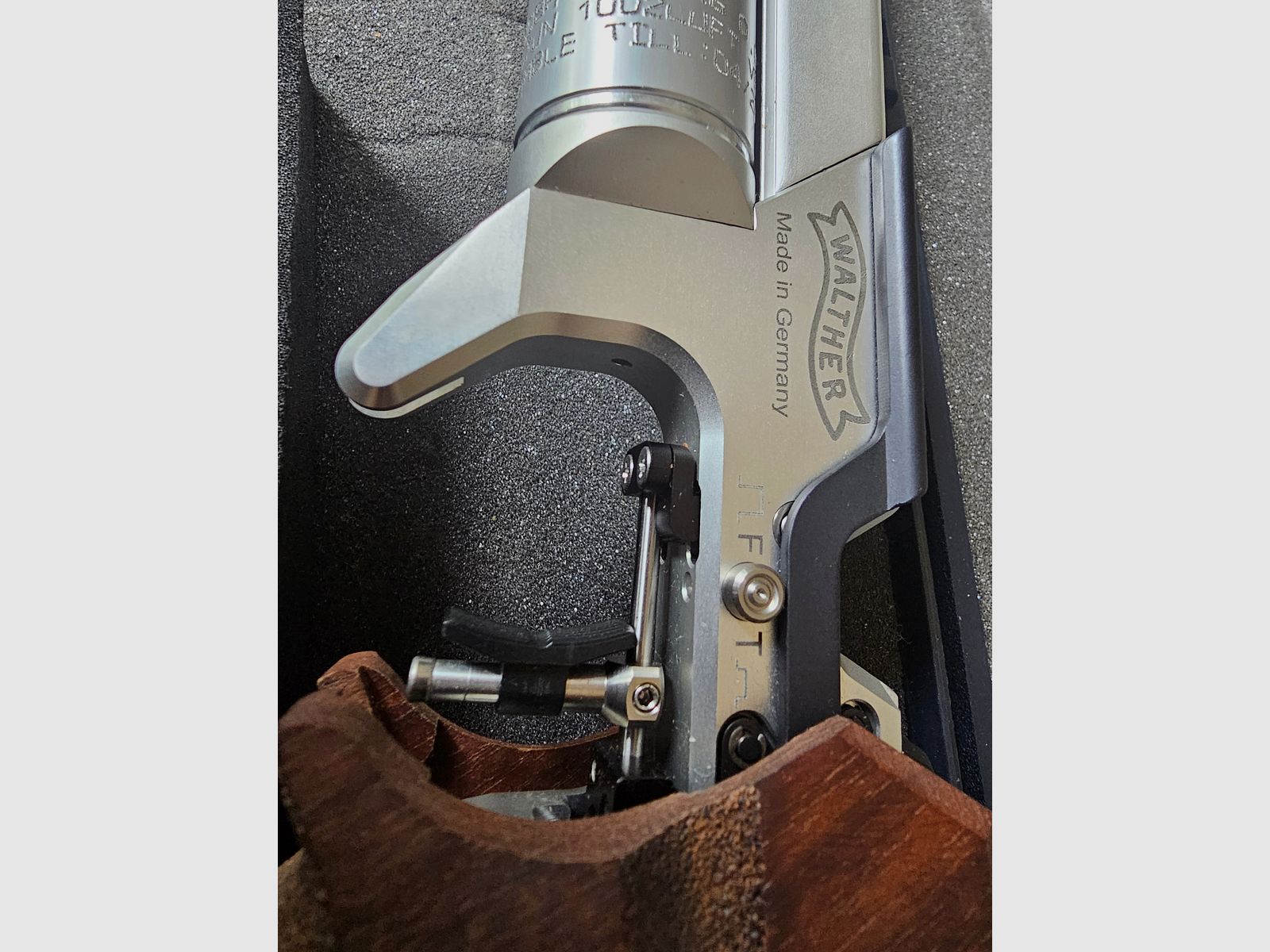 WALTHER Lp 400 Alu 5D RECHTS M/L
