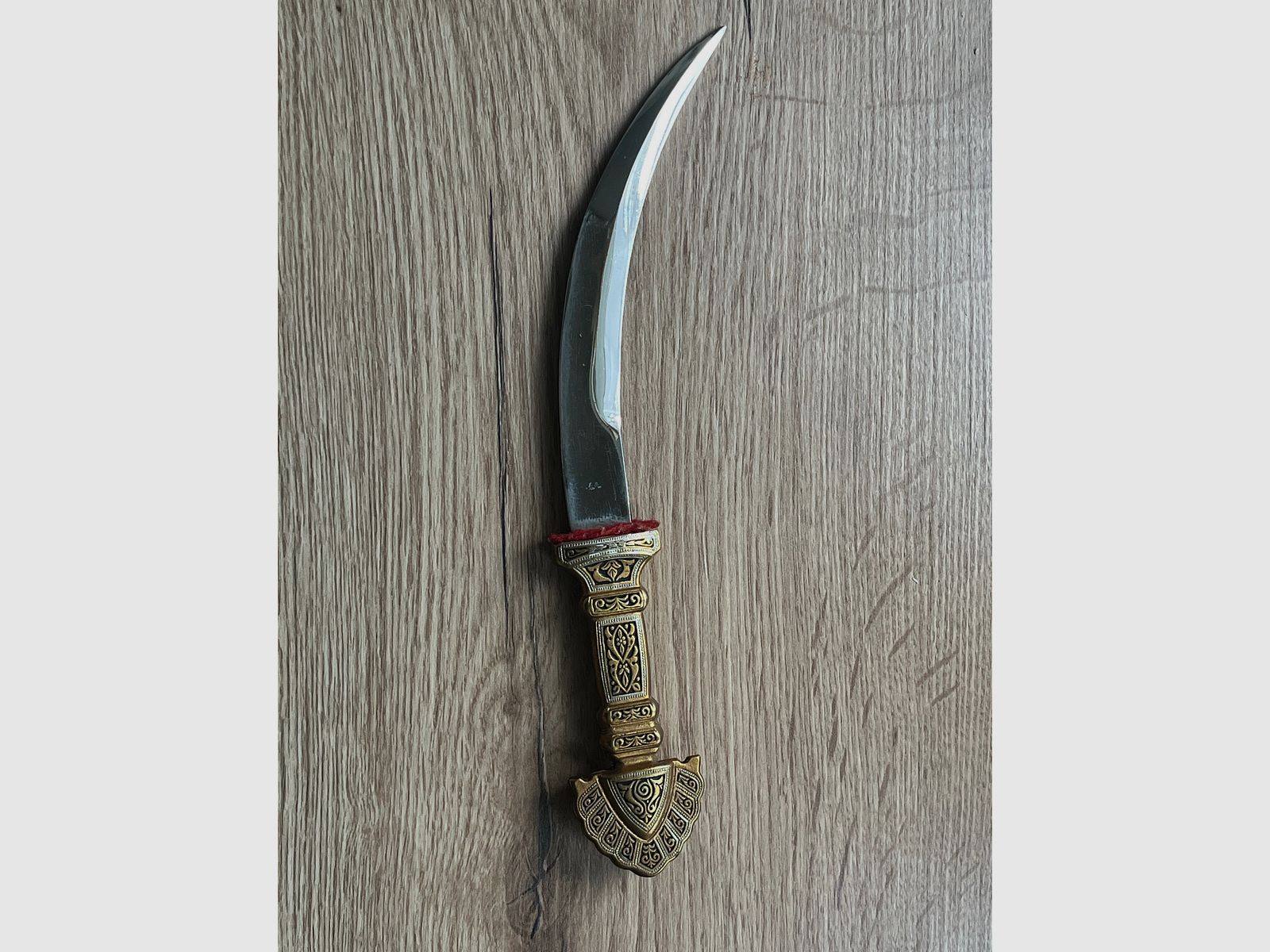 Cuchillo curvo vintage Toledo España