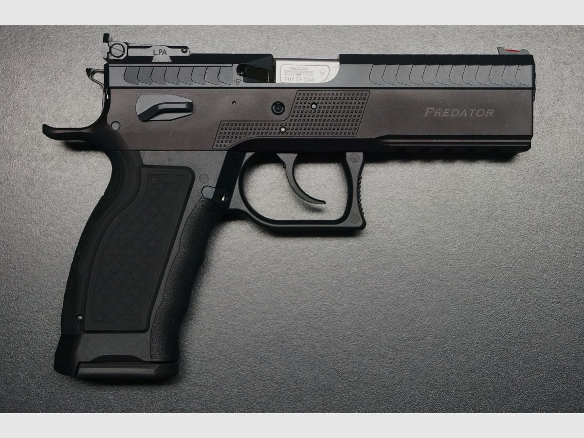 Phoenix Predator DA/SA, Bild 1 von 5