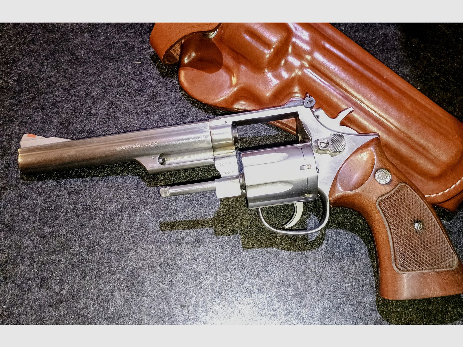 Revolver Smith & Wesson 66-1 6 inch kaliber .357 mag, afbeelding 3 van 5