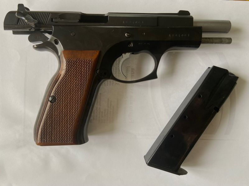 Tanfoglio Pistole 9 mm