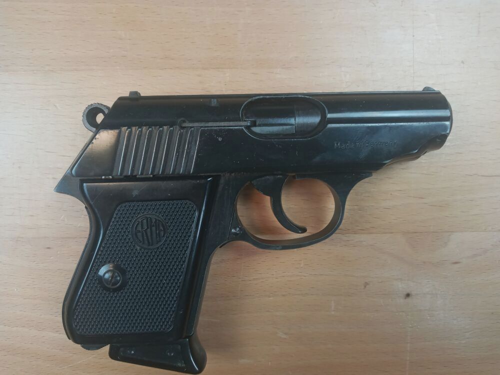 Erma Modelo 552 S