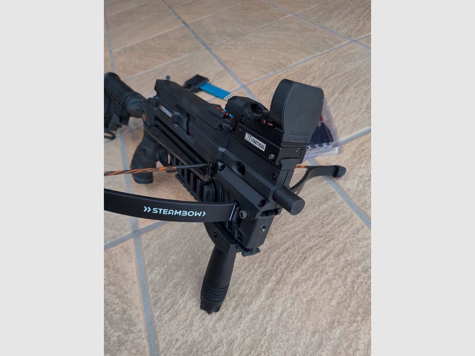 Stinger 2 ar6 Tactical Steambow