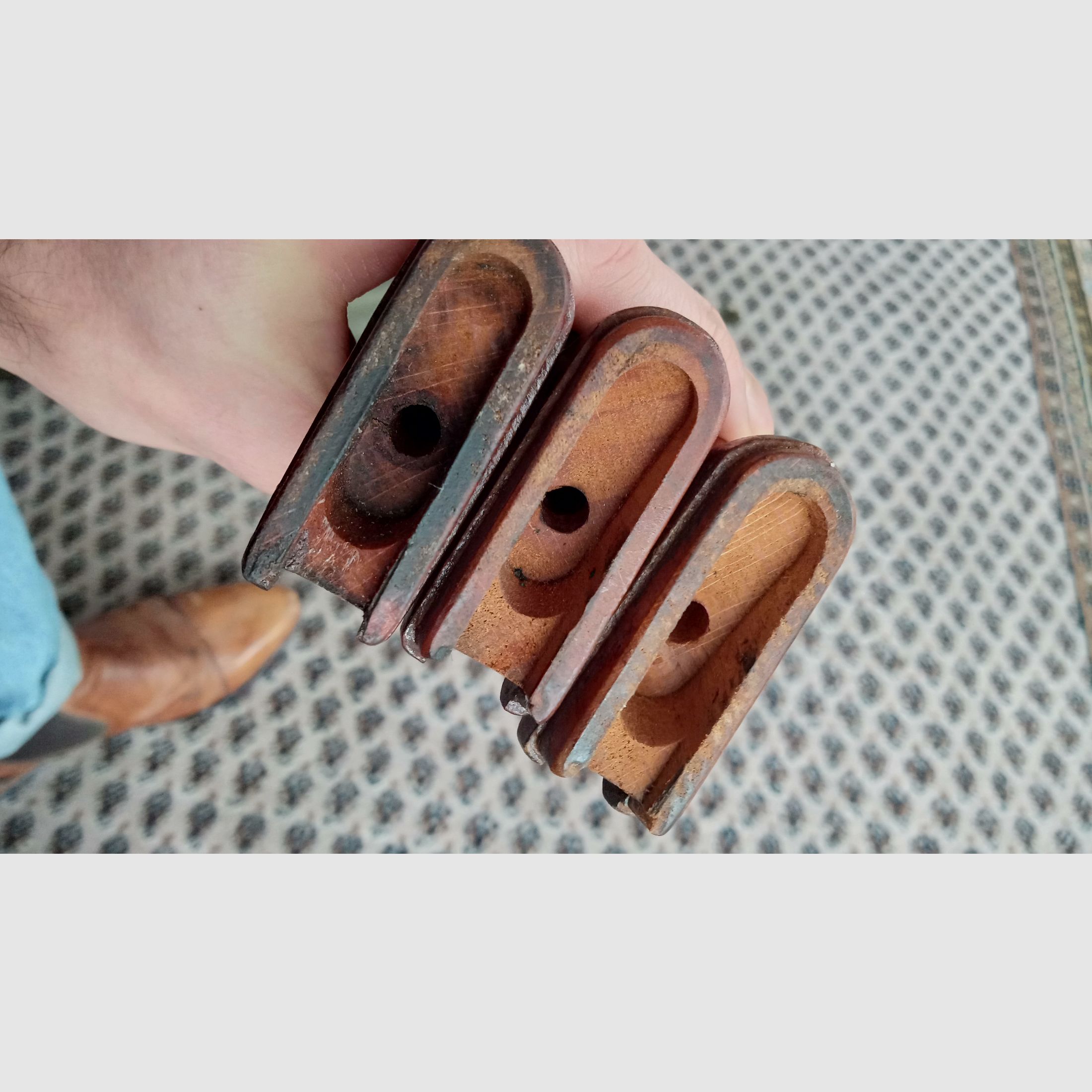 Originele Hongaarse AMD-63 pistoolgrepen van beukenhout // AMD 65 AKM grip beukenhout