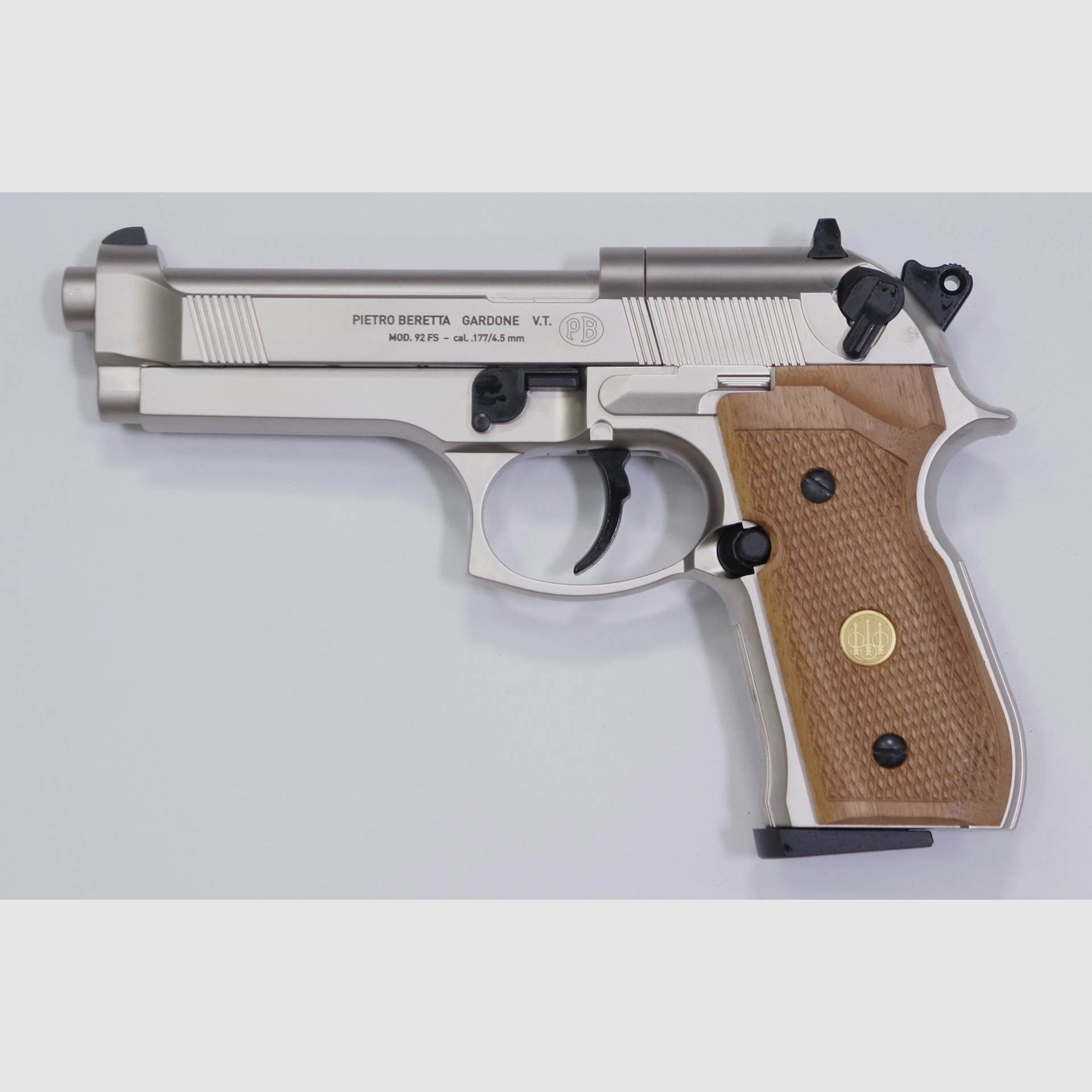 Beretta fs 92 co2 pistole