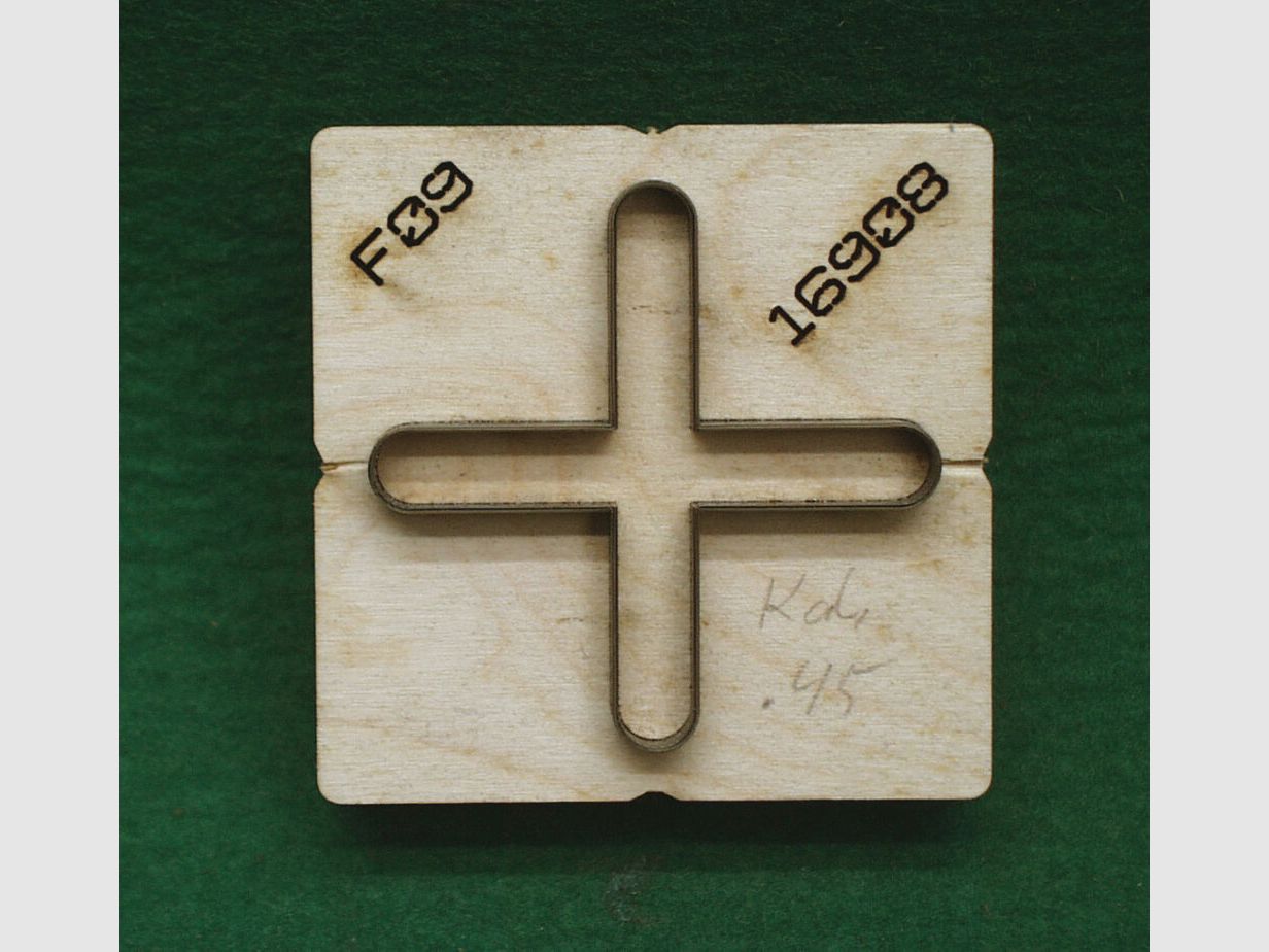 Dispositivo di perforazione GEBU per cerotti da tiro incrociato calibro .45