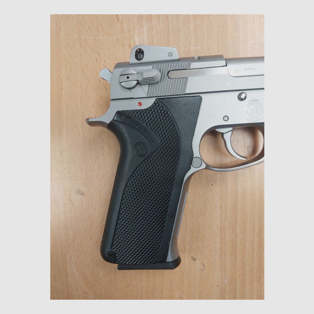 Smith & Wesson, USA Modell 4506-1