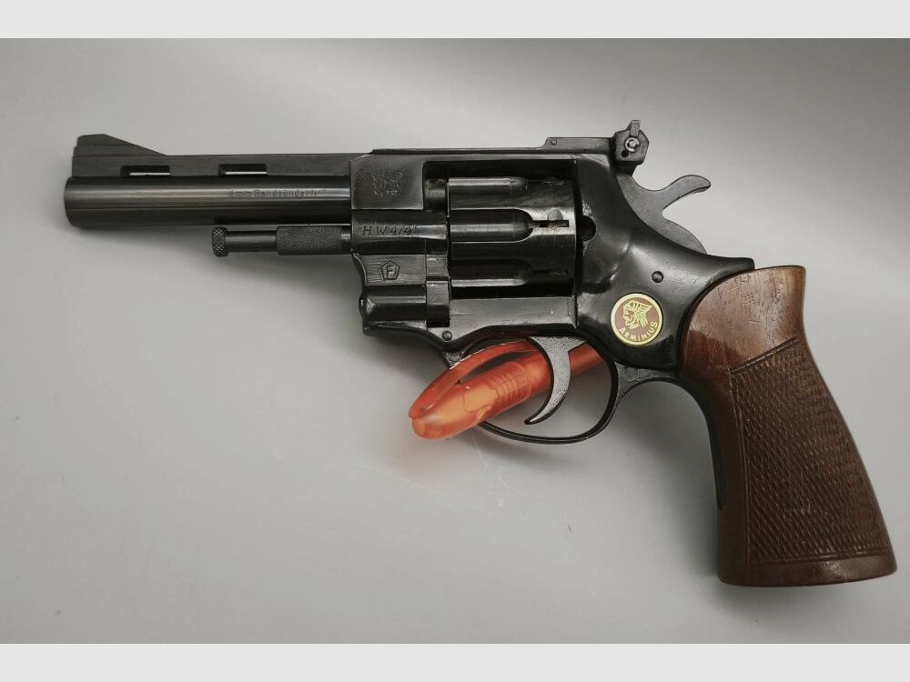 Revolver Weihrauch Arminius HW4 4" 4mm RF Long "Sans besoin" #139 4mmRF Long