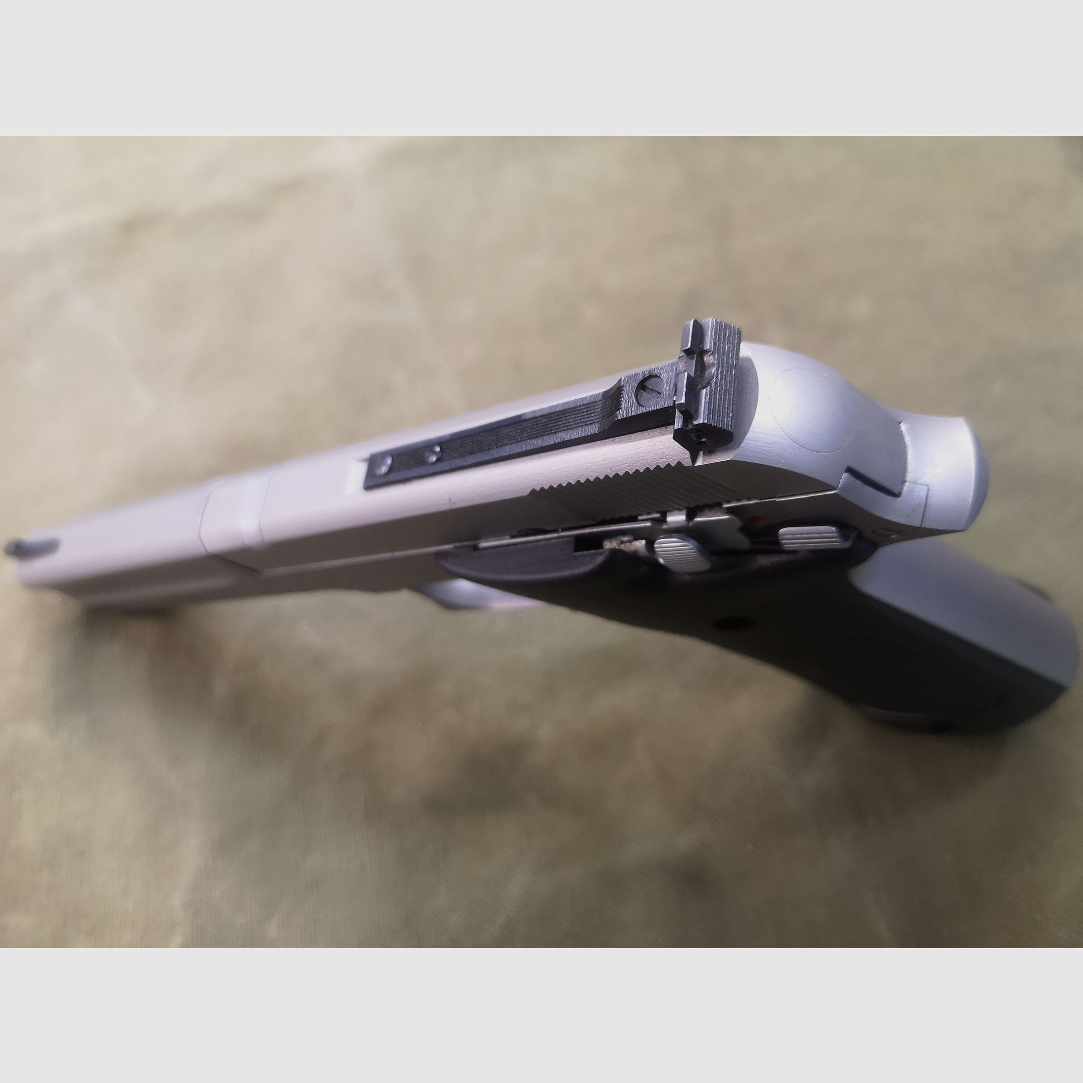 Smith & Wesson Model 2206 przed zakazem .22lr, zdjęcie 8 z 9