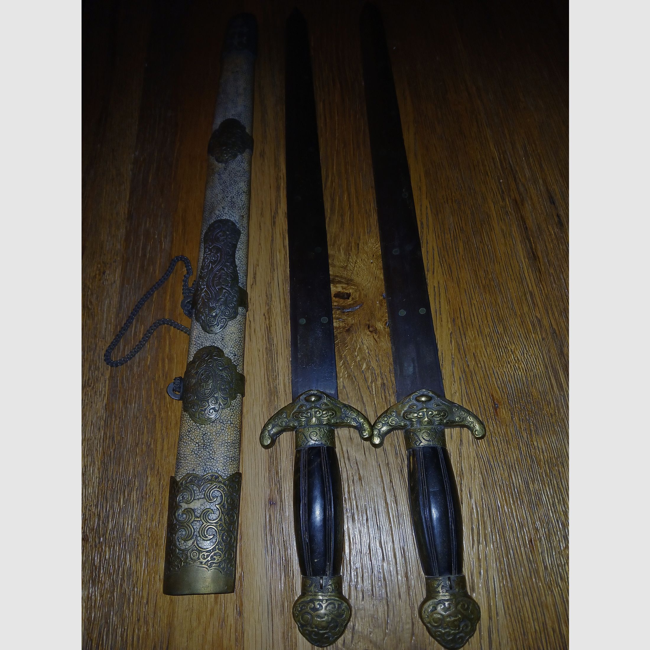 <Double sword China around 1750 rare>