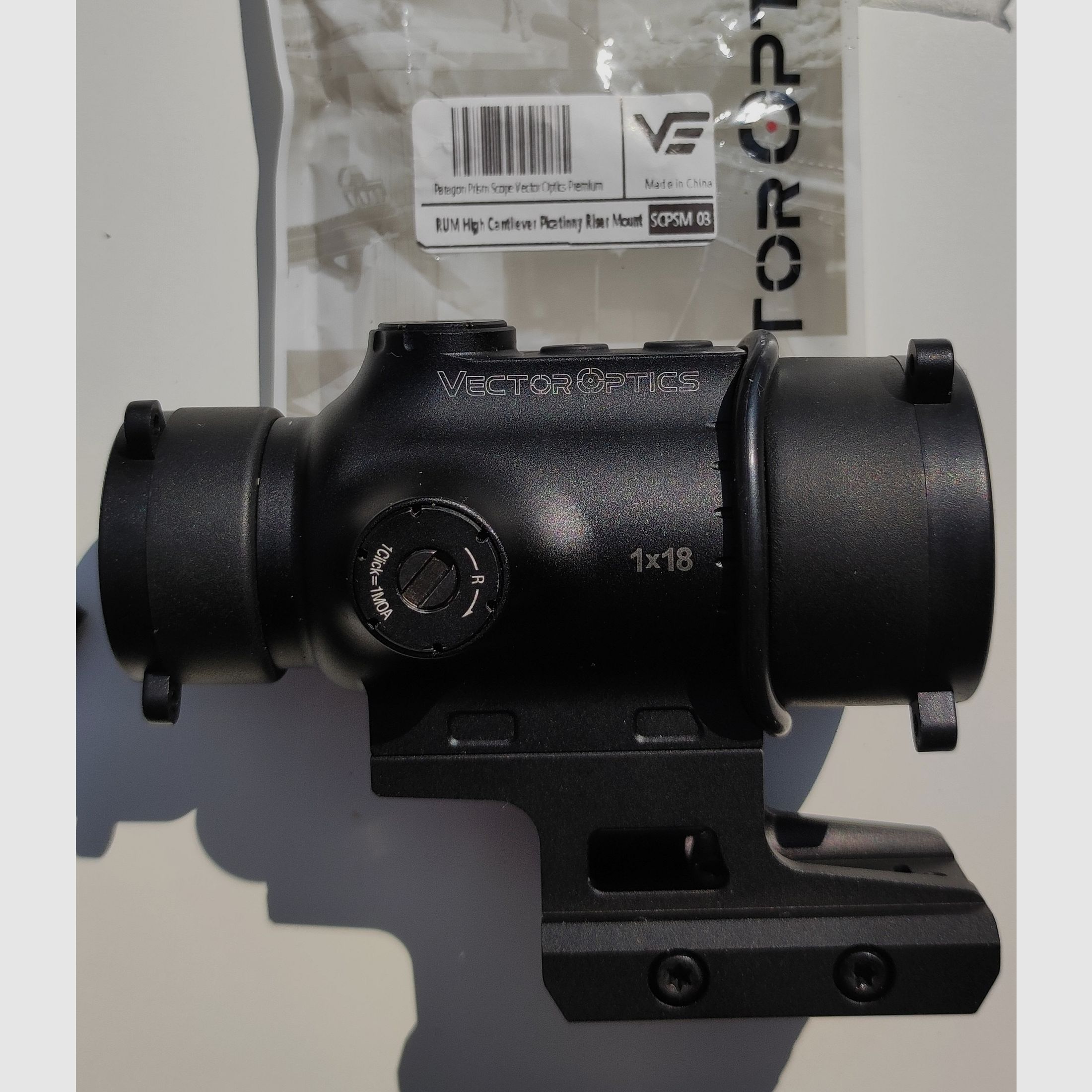 Vector Optics SCPS-M10 Paragon 1X18 Mini Prism Scope