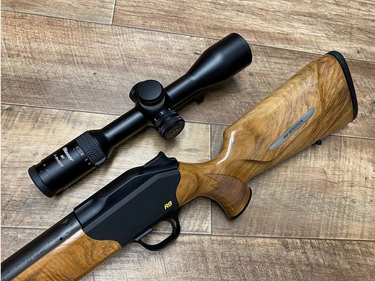 Blaser R8 Intuition mit  B2 3-18x50 IC S QDC+ www.waffenhandel-kraus.de nähe Nürnberg   