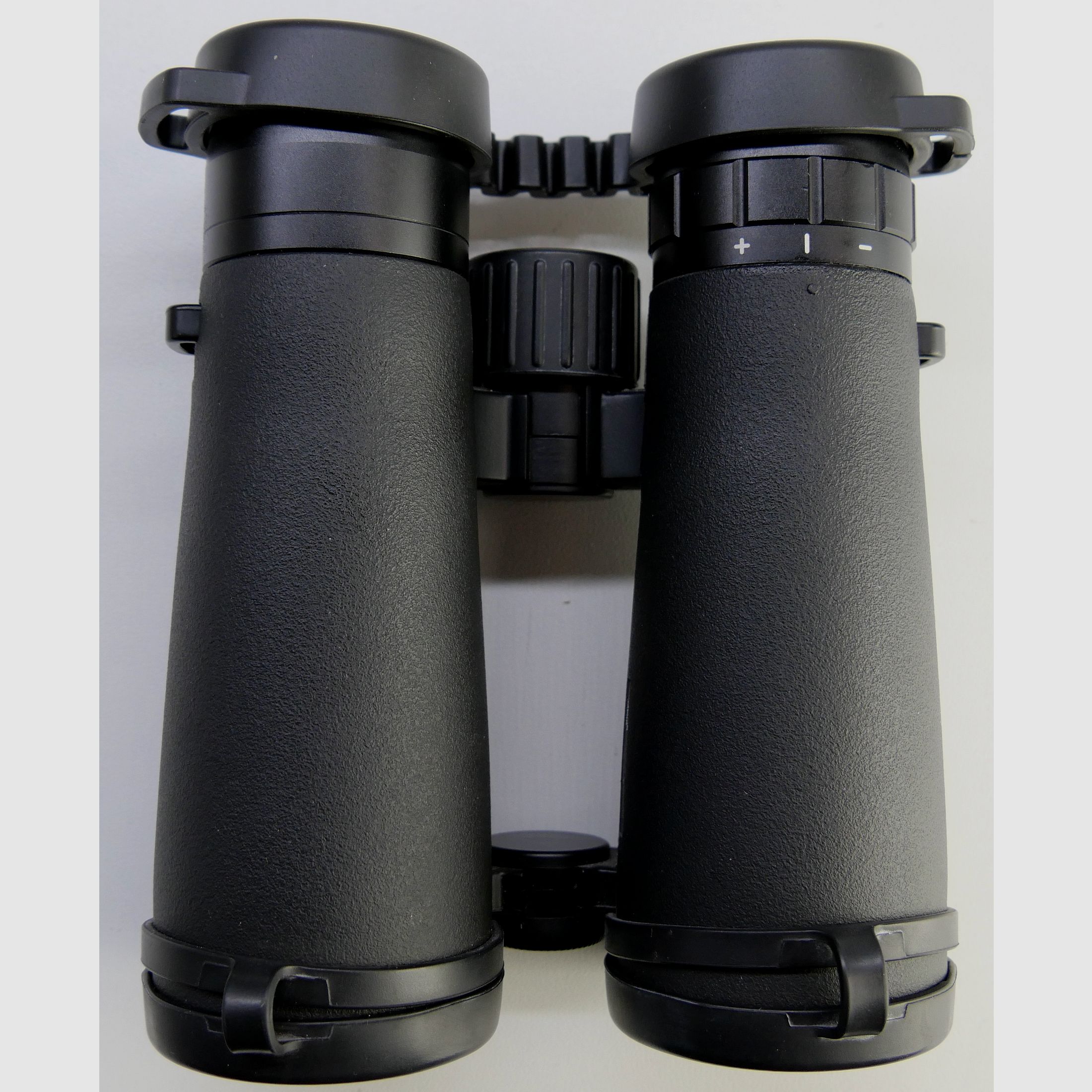 Wystawca DDoptics lornetka EDX 7x42 071