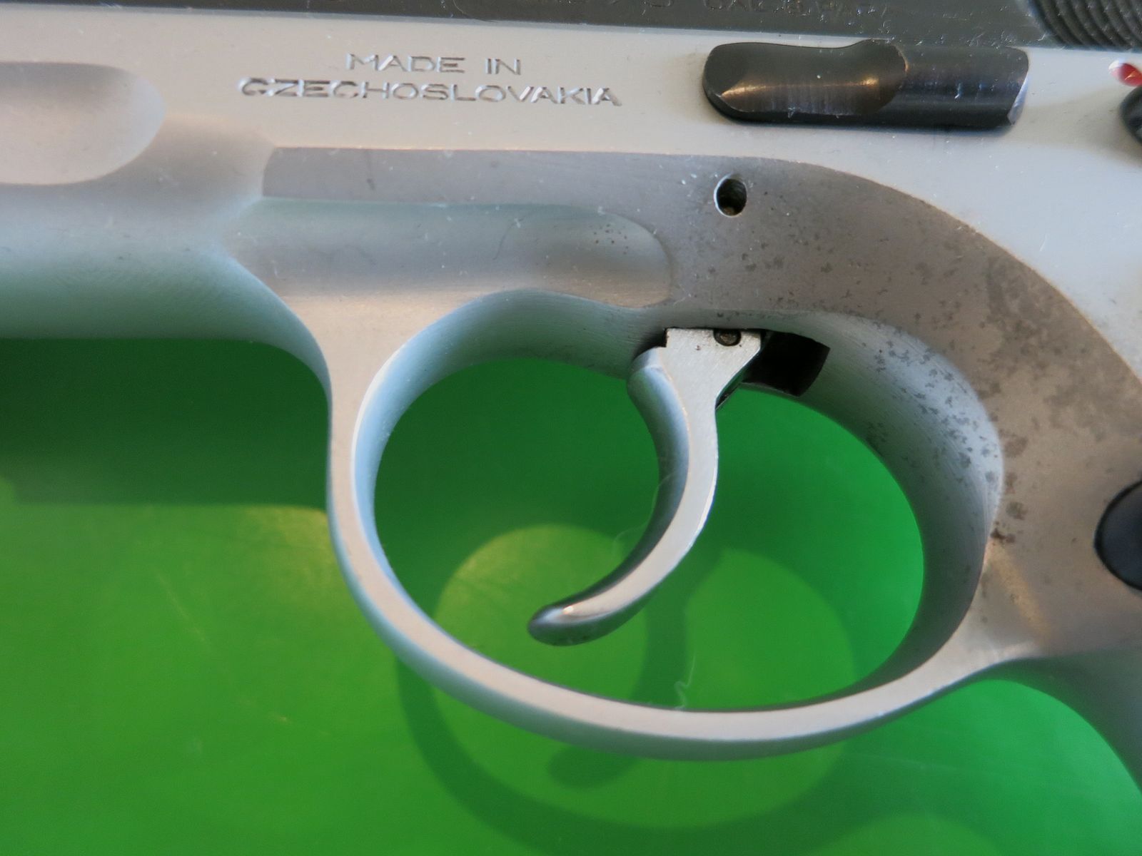 Brünner CZ75 DUO TONE bzw. ČZ 75 (Česká zbrojovka), halbauto. Selbstladepistole Kaliber 9 × 19 mm       #36