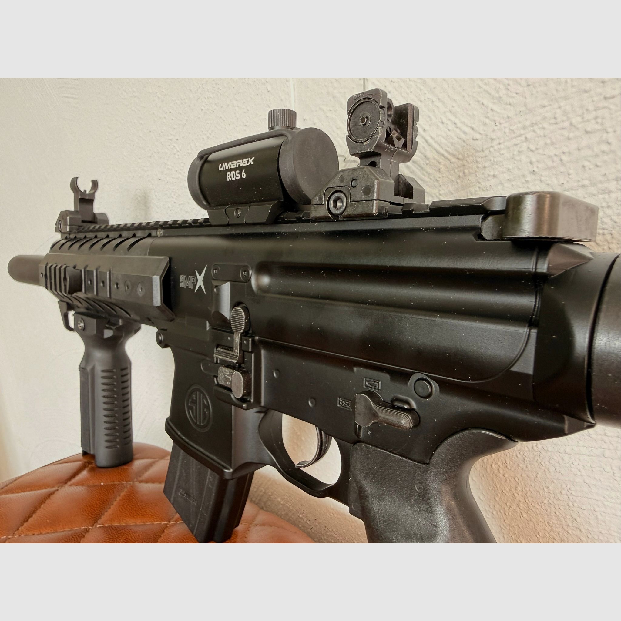 SIG SAUER MPX Carabine Co2 Noir 4,5 mm Diabolo