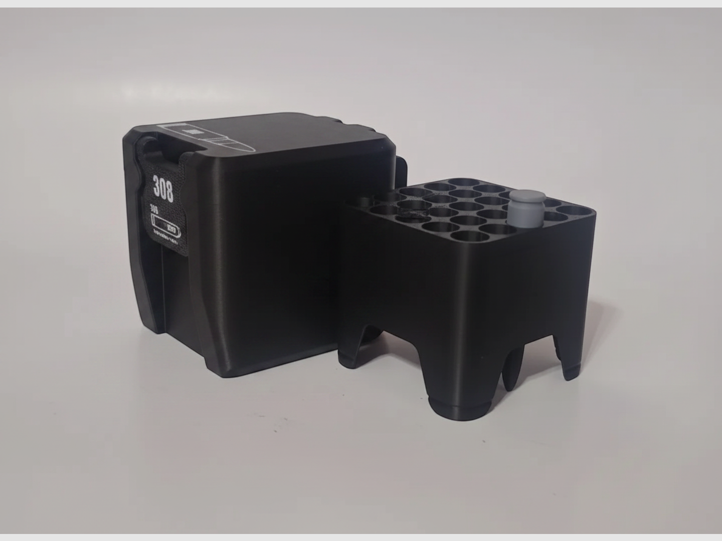 Filamelt ammunition box / 308 Winchester / 'folding / locking lid' / cartridge box, ammo box, image 8 of 10