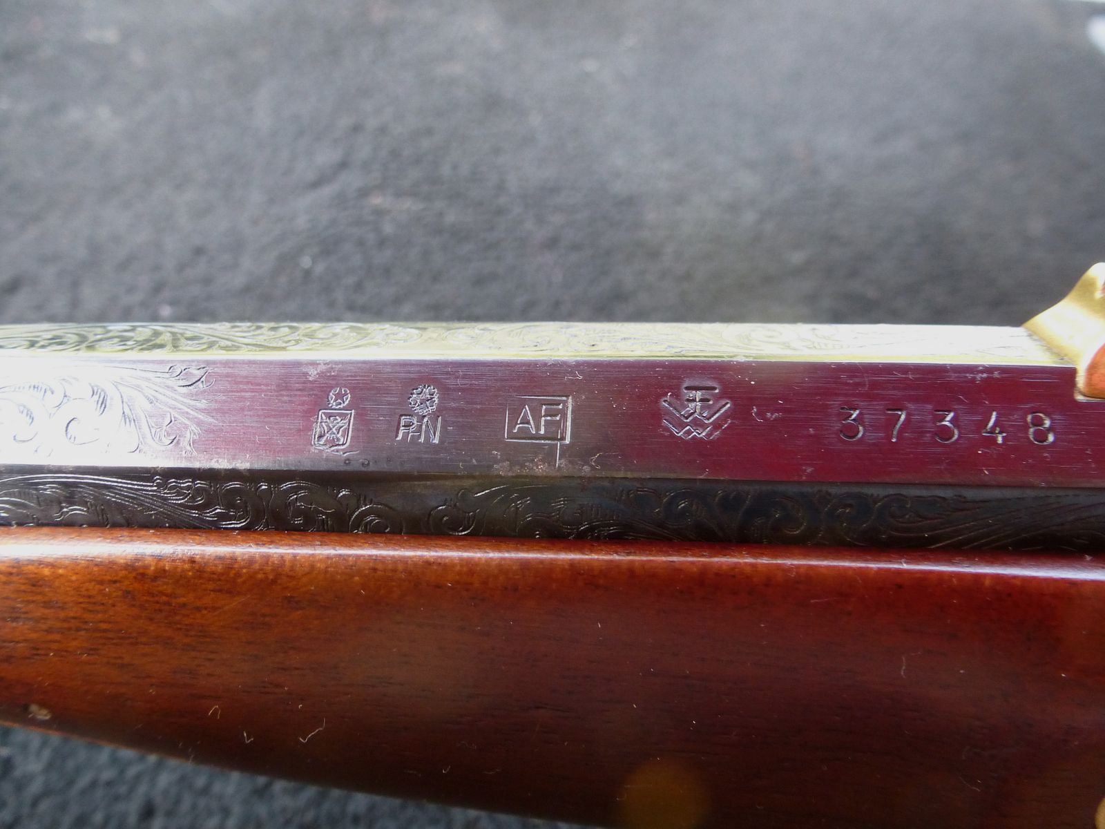 Pistolet à percussion Bounty - reproduction Petersoli