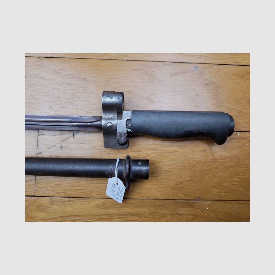 Schöne Bajonett LEBEL 1886/93/15 – seltene Griff aus GUSS – Waffe TBE und mit derselben Nummer – TBE, Bild 3 von 11