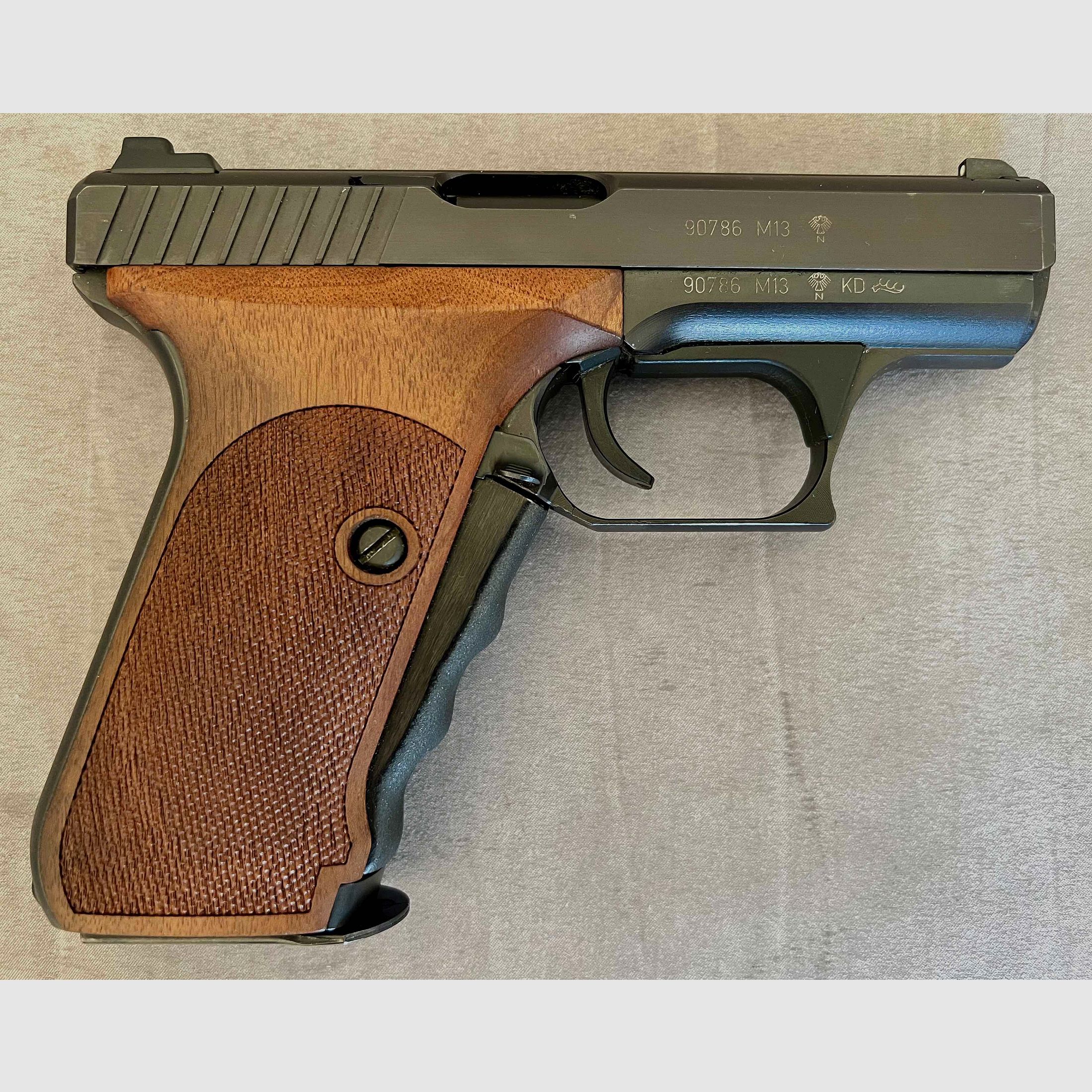 Heckler & Koch HK P7 M13 komplett ORIGINAL & NEU   (keine SIG 210, Korriphila, Korth,  Manurhin,Brüner CZ, Tanfoglio, Target Champion,,S&W, Freedom Arms Casull,Customshop)