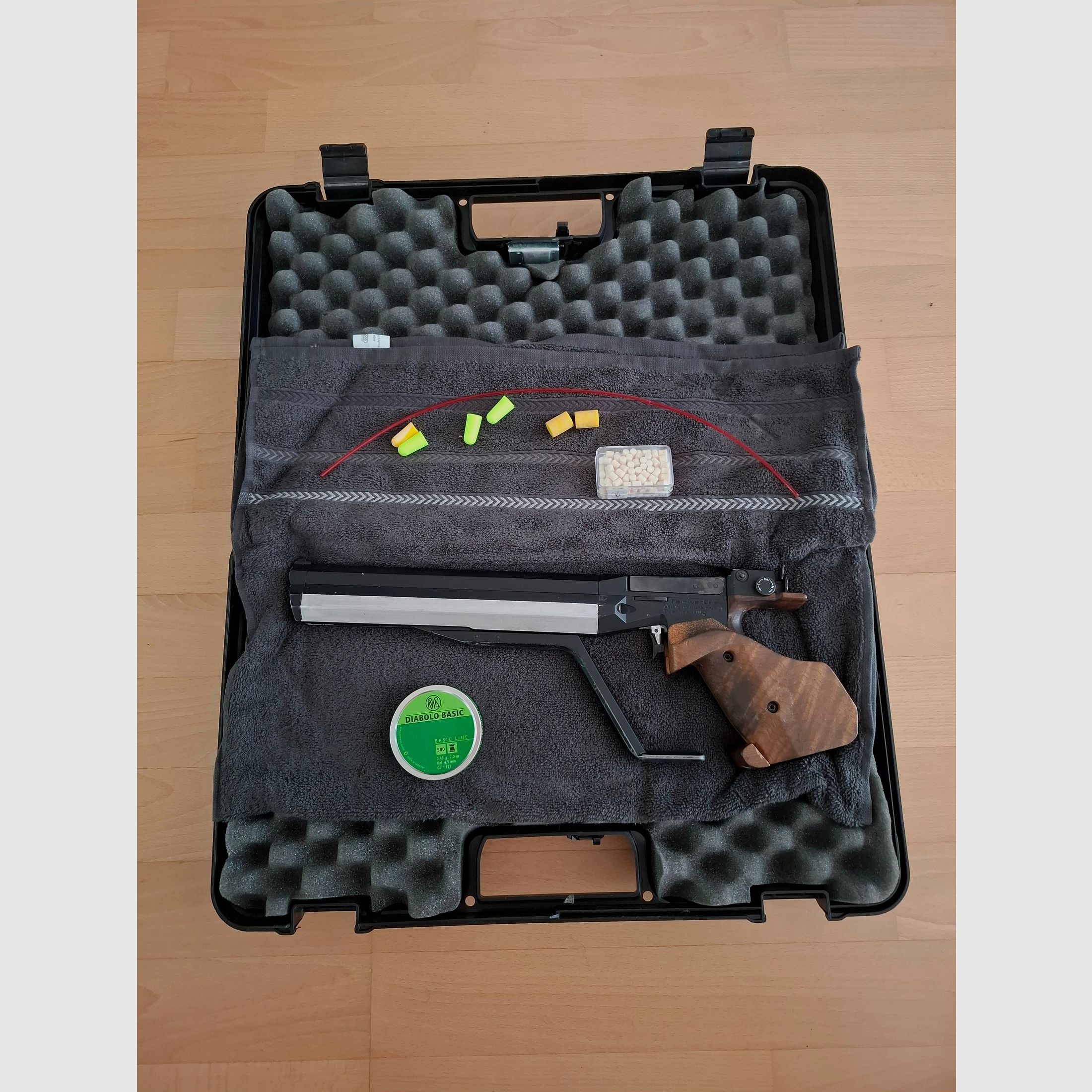Luftpistole Feinwerkbau 4.5 mm
