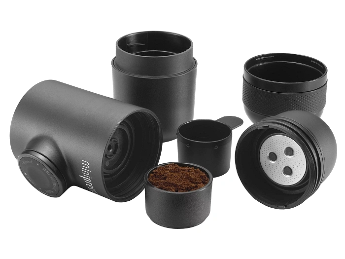 Cafetera espresso de viaje Wacaco Minipresso GR para café molido, imagen 5 de 10