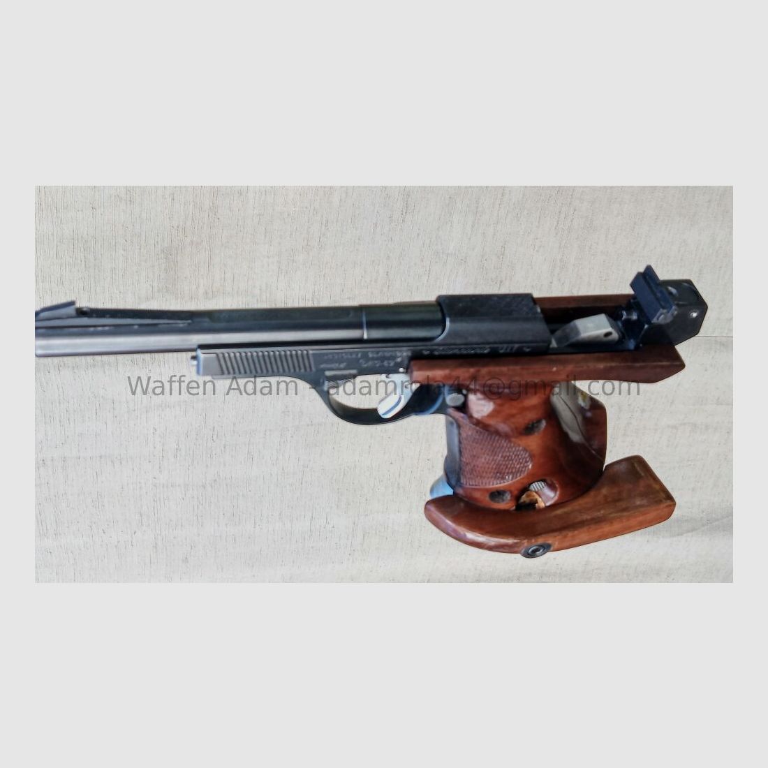 Unique D.E.S 69 sport pistol