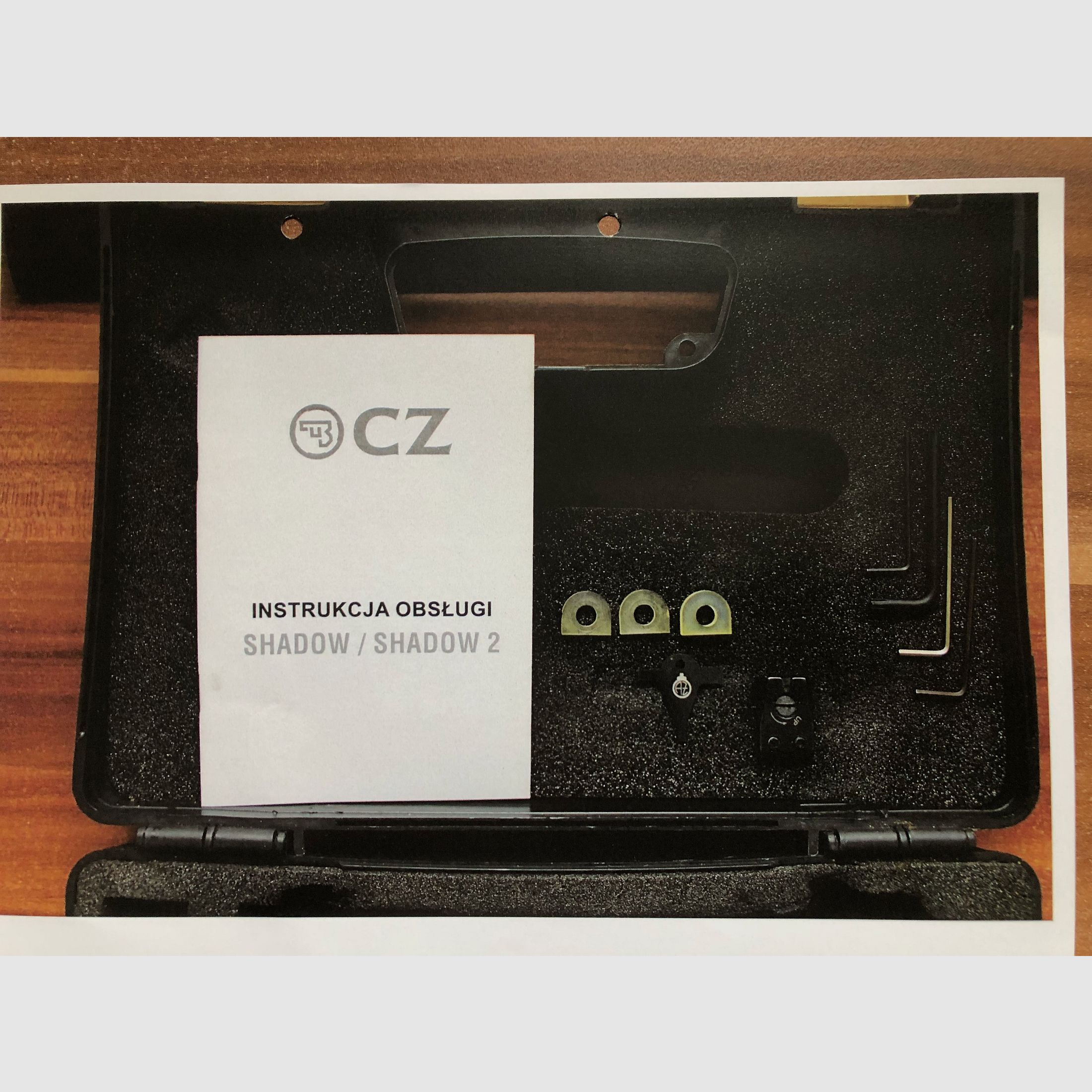 Verkoop halfautomatisch pistool CZ-Shadow Line II.