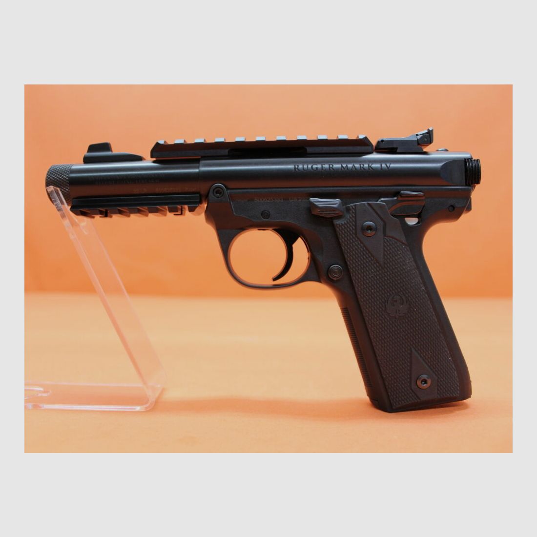 Ruger Ha.Pistole .22lr Ruger MARK IV 22/45 Tactical 4,4" Lauf/ Gewinde 1/2-28 (.22lfB/.22L.R. MK4)