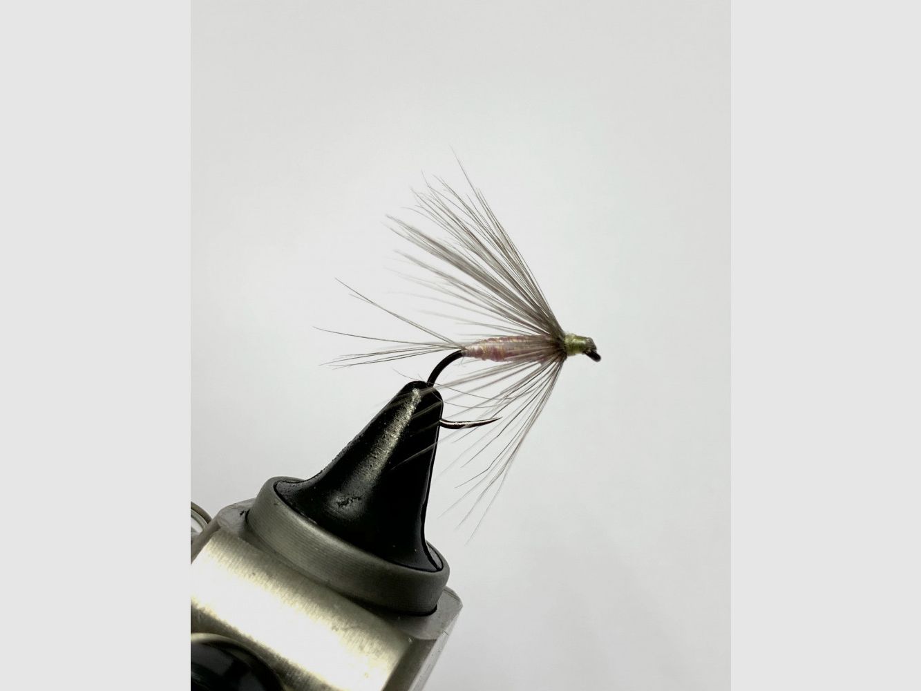 LEÓN Dry Fly, image 16 of 22