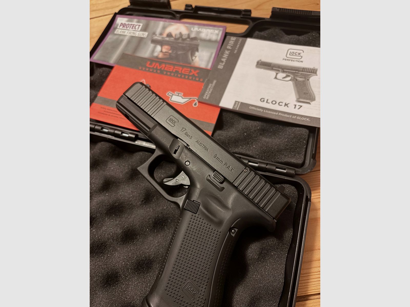 Glock 17 Gen5 9mm Pak