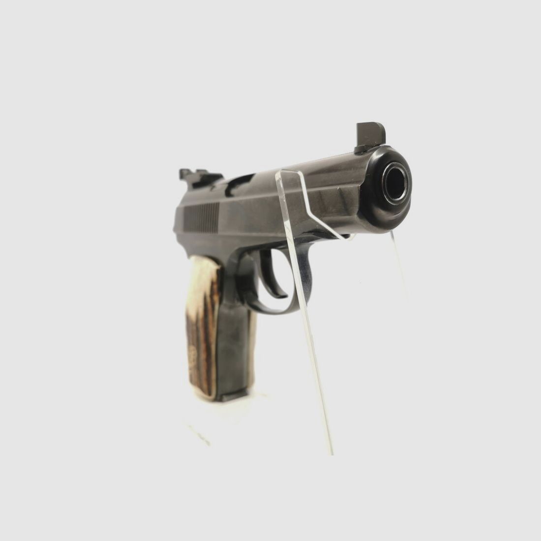 Makarov od Izhmash * Unikalny uchwyt * LPA Celownik