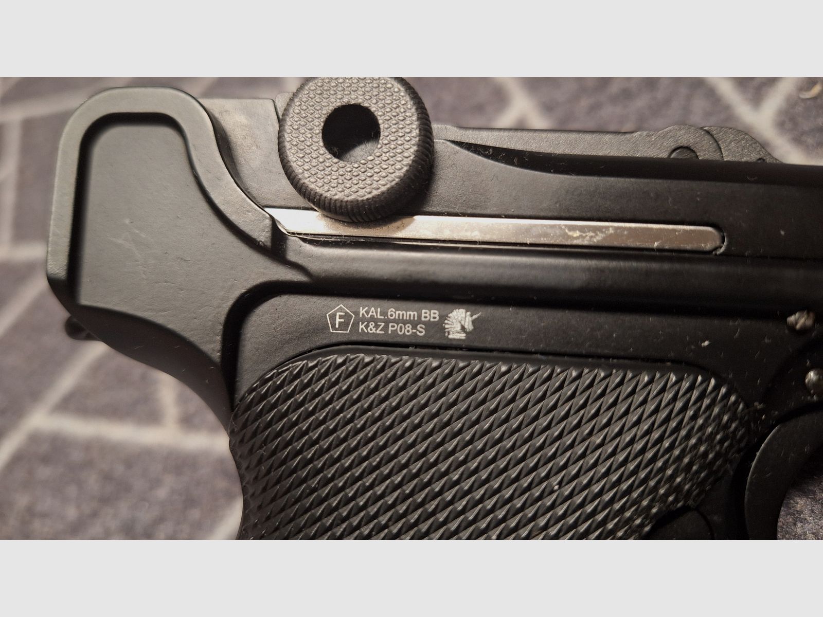 P08 Vollmetall CO2 BlowBack 6mm BB schwarz NEU!