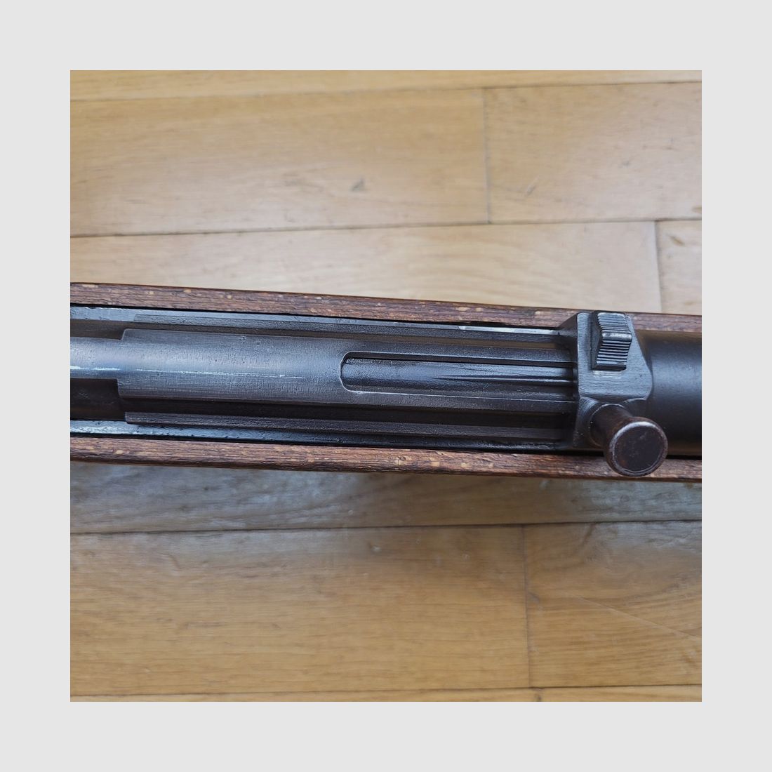 RARISSIME y excelente rifle G41(W) – Primer rifle semiautomático alemán de la WWII – completamente coincidente – calibre original 8x57IS – diez disparos – Sistema Bang – Cerrojo de rodillo – La potencia de fuego made in Germany – ¡Pieza excepcional digna de un museo!, imagen 37 de 44