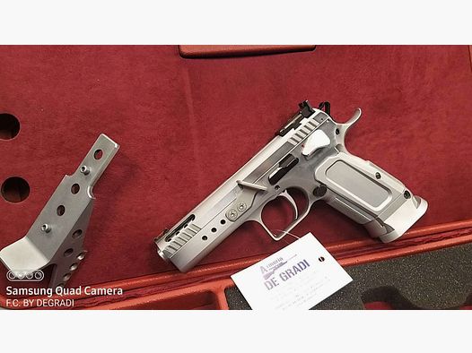 TANFOGLIO BUZZ CUSTOM CALIBRO 40 SW