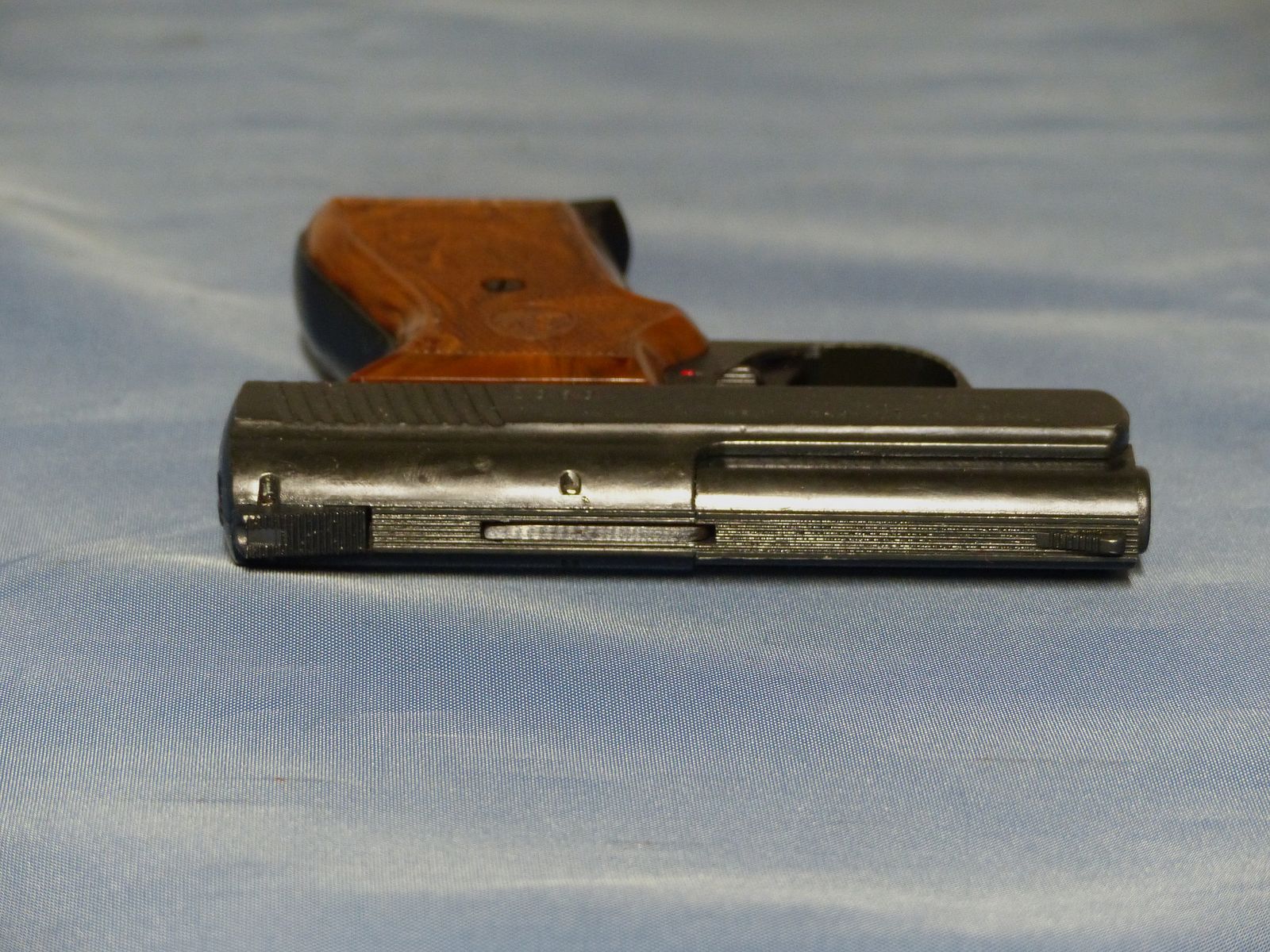Schreckschuss Gas Pistole Rhöner Sportwaffen GmbH SM 15 Cal. 8 mm Knall PTB 83/2 aus 1977 vintage
