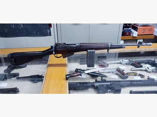 Carabina a ripetizione ordinaria LEE ENFIELD JUNGLE cal.303B (usata)