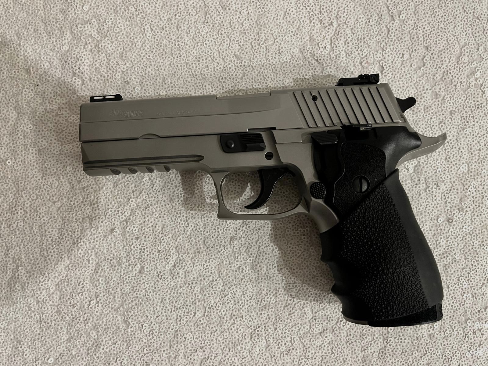 SIG Sauer P226 LDC II – 9 mm – Made in Germany – incl. .22 l.r. conversion system