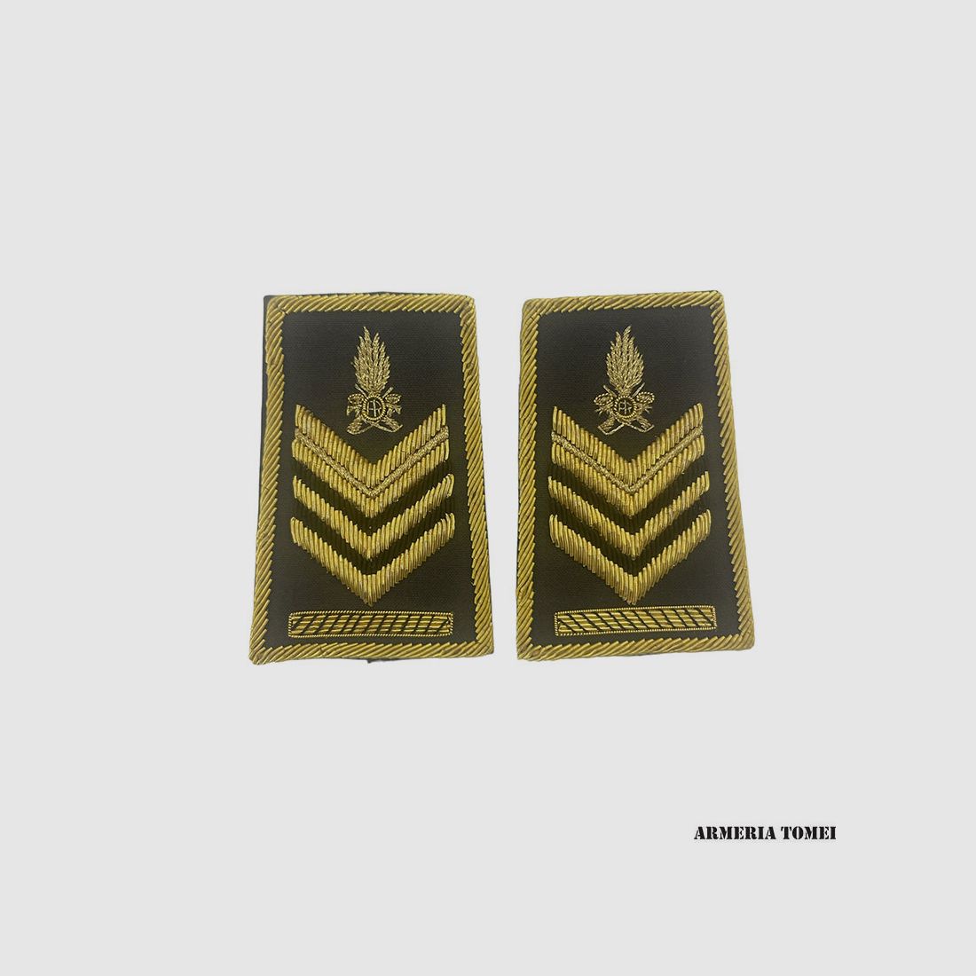 GUARDIA DI FINANZA – TUBOLARI BRIGADIERE CAPO (BESTICKT IN CANOTTIGLIA)