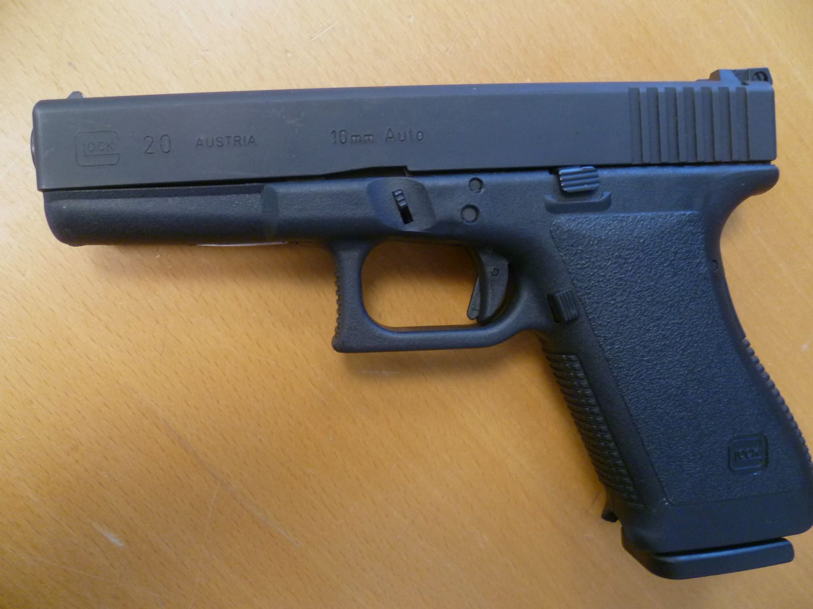 Pistole Glock 20 10mm Auto