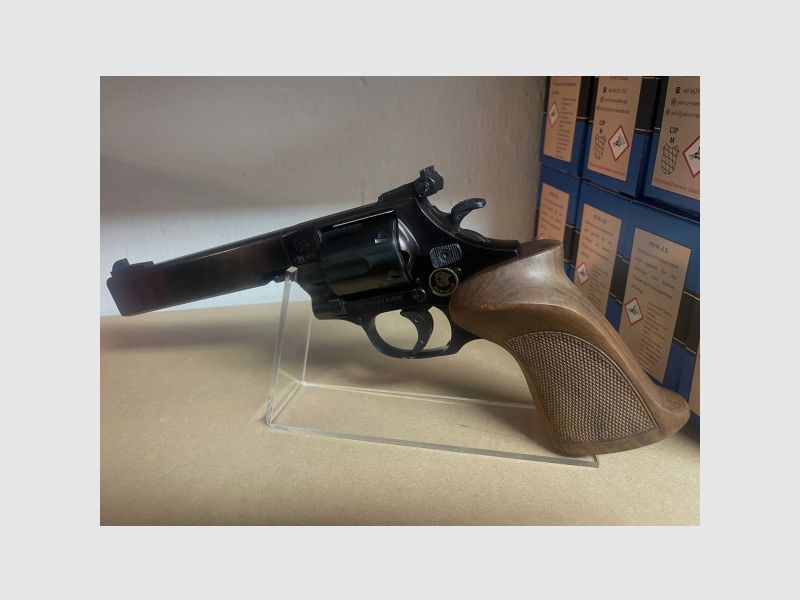WEIHRAUCH HW 9 REVOLVER .22LR - 6 POLLICI - IMPUGNATURA MATCH