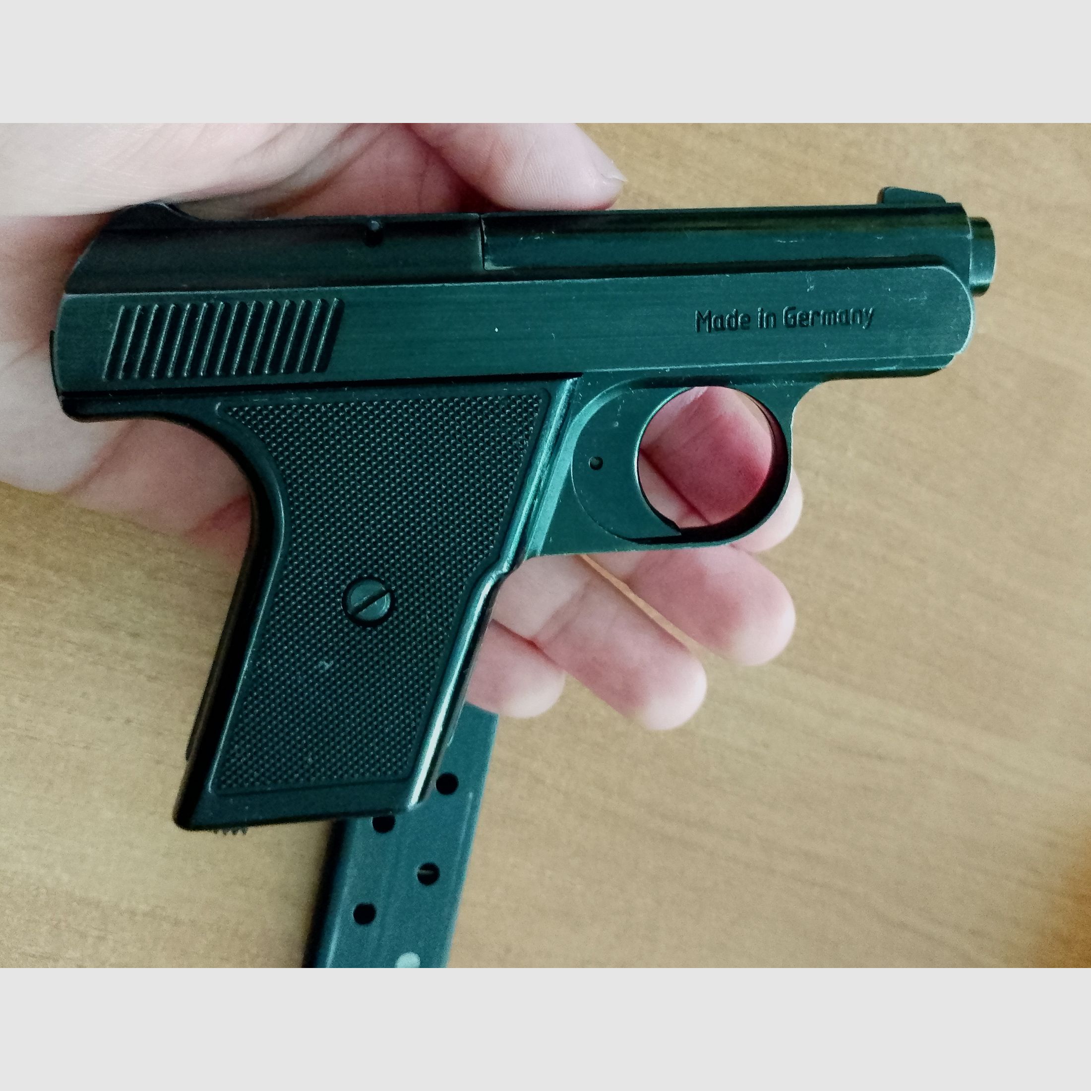 Reck FBI 8000 Kal. 8 mm Knall im PTB 387/2
