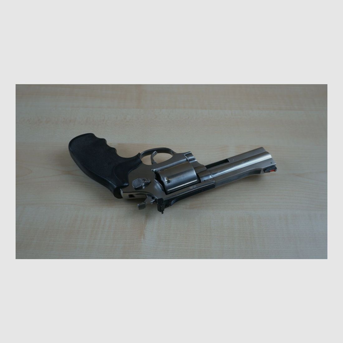 Rossi, image 5 of 7