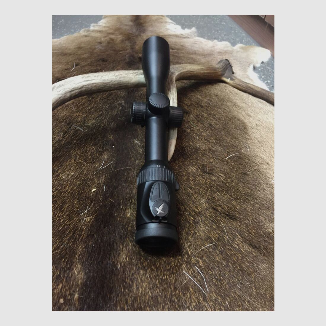 Swarovski Z8i 1,7-13,3x42 P SR, Flex Absehen, mit Schiene